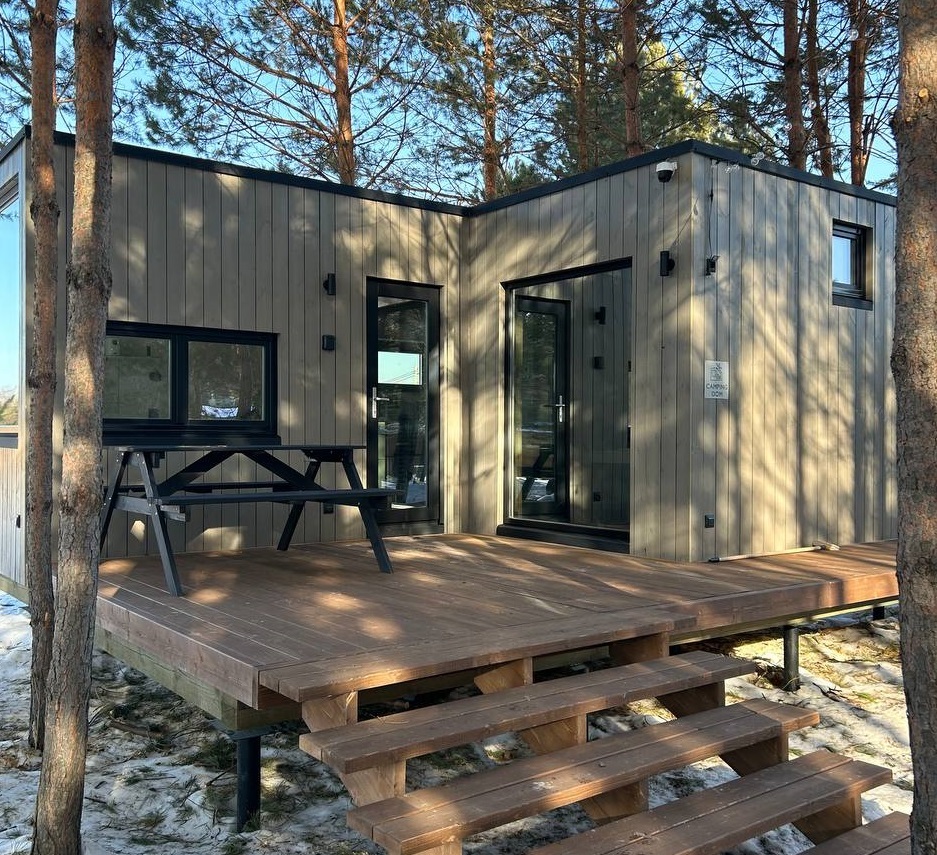 Глэмпинг “Сосновка” в Чебоксарах - идеальное место для проведения майских праздников.