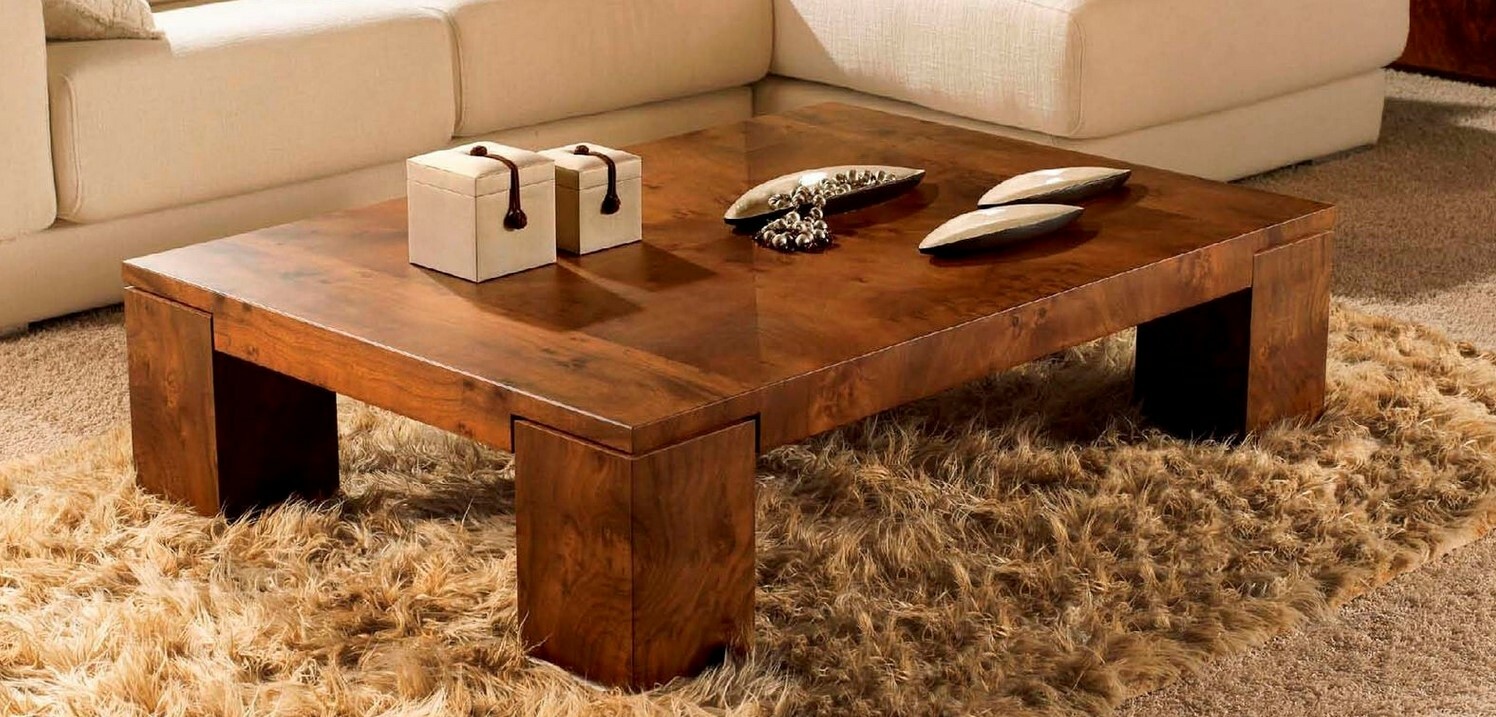 Журнальный столик Fresno. Стол деревянный дизайнерский. Журнальный стол из натурального дерева. Журнальный столик деревянный высотой 70 см. 00 столик