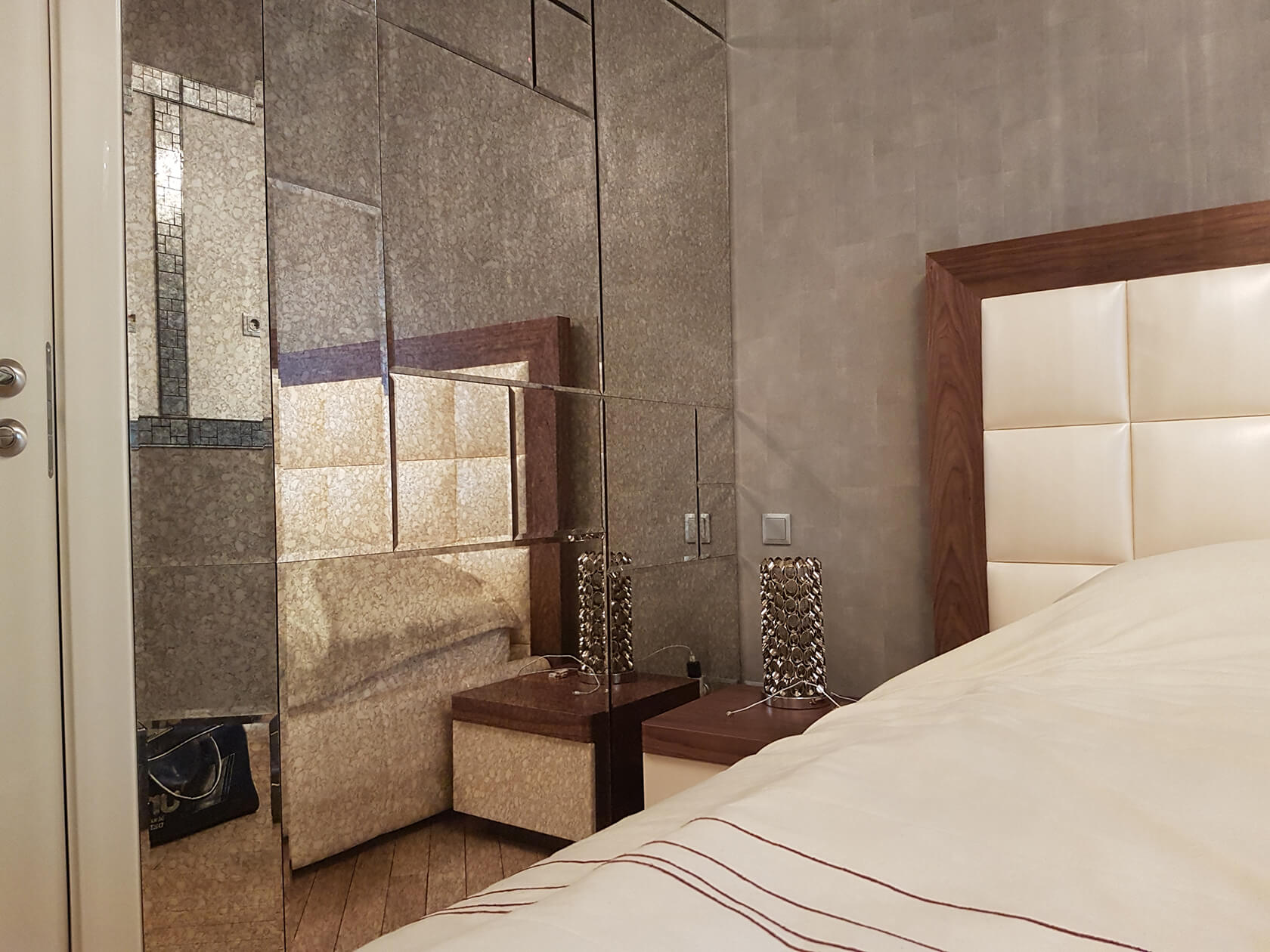 изготовление зеркал спб. зеркальные производства в спб. монтаж зеркала на стену. изготовление зеркал спб. почему в кухне ванной питере.