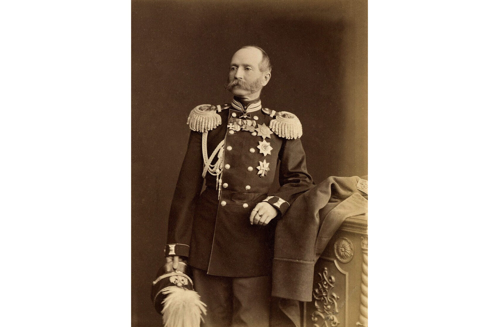 Полицмейстер при царе 4 буквы. Фёдор Фёдорович Трепов (младший). Генерал Адъютант 1862.