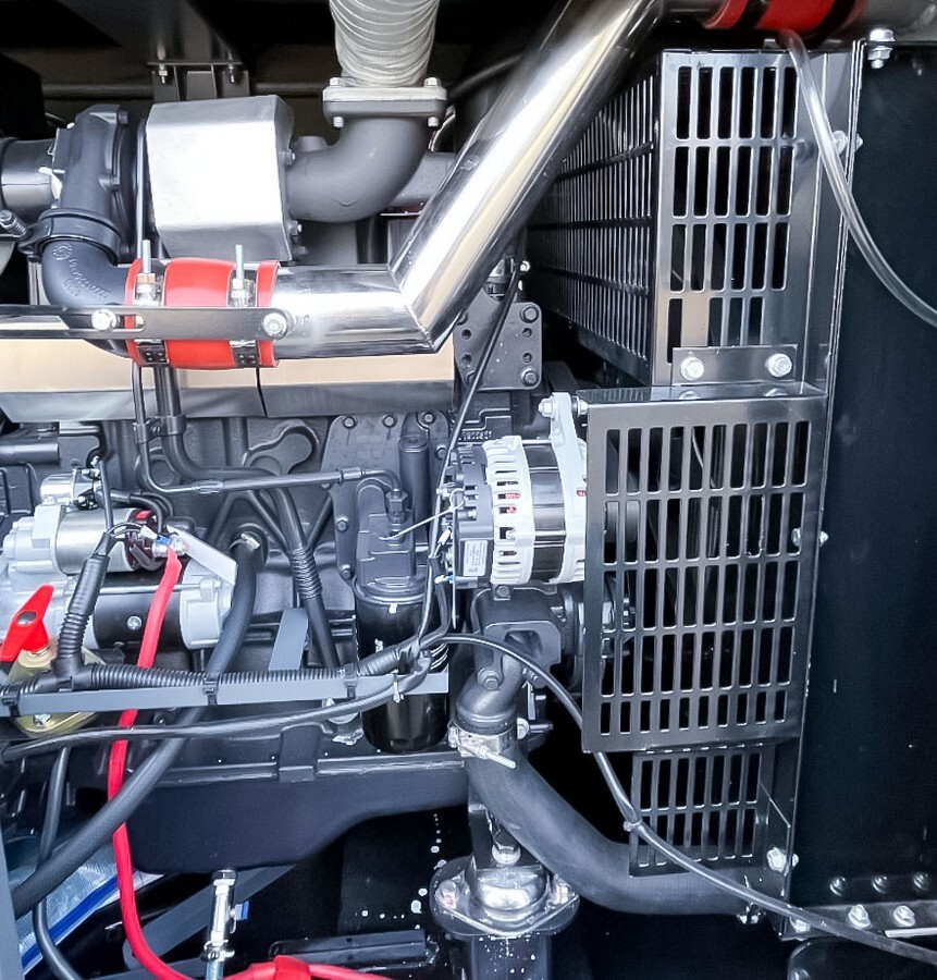 ДГУ 260 кВт Cummins с автоподкачкой топлива для золотодобычи