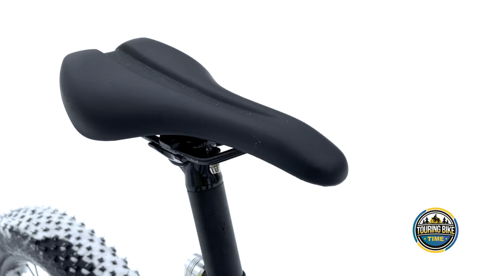 Shulz Mom's Favorite. Седло Velo на 135 мм и подседельный штырь UNO 30,9 мм