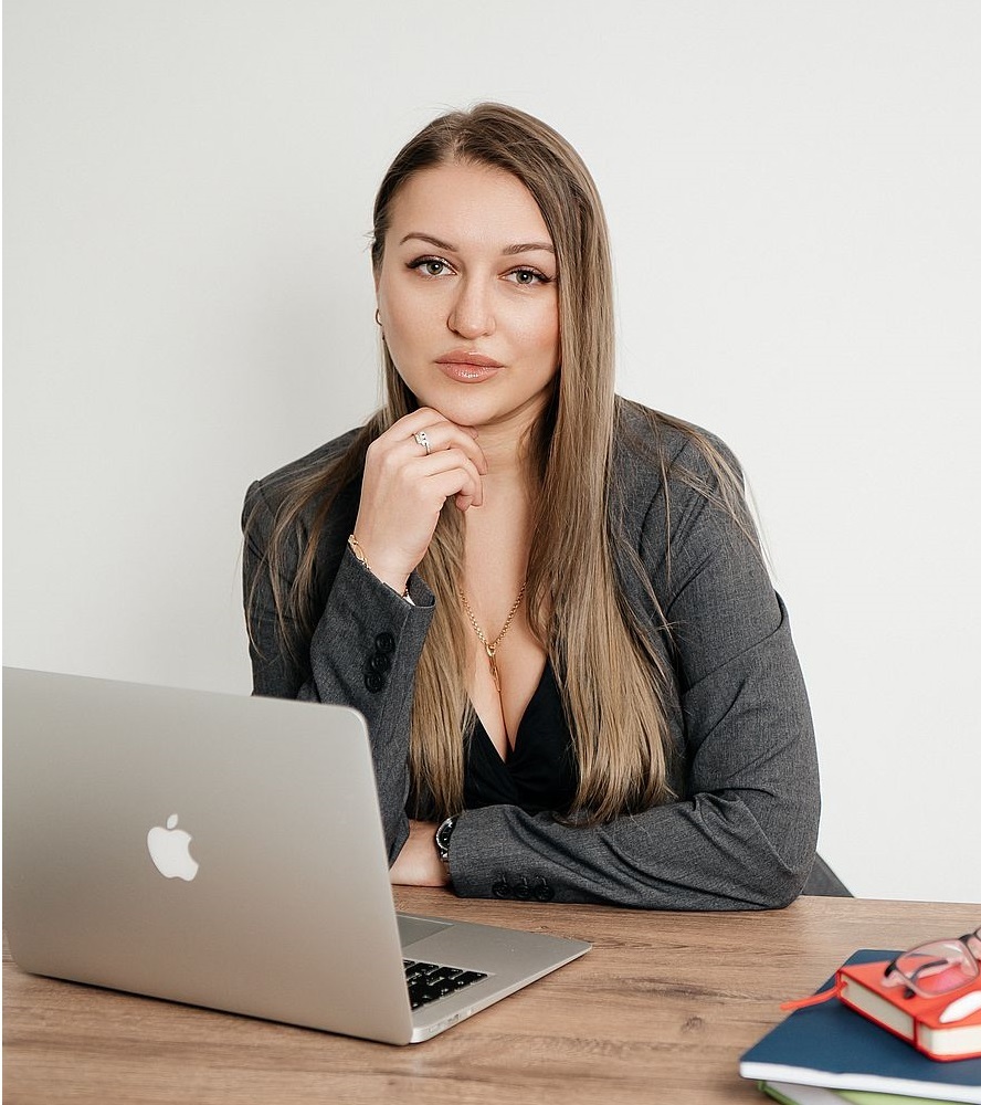 Горбунова Алёна Игоревна - юрист по банкротству