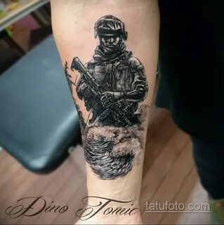 МИД РФ выдал руку Зеленского за руку военного с татуировкой «Бога нет»