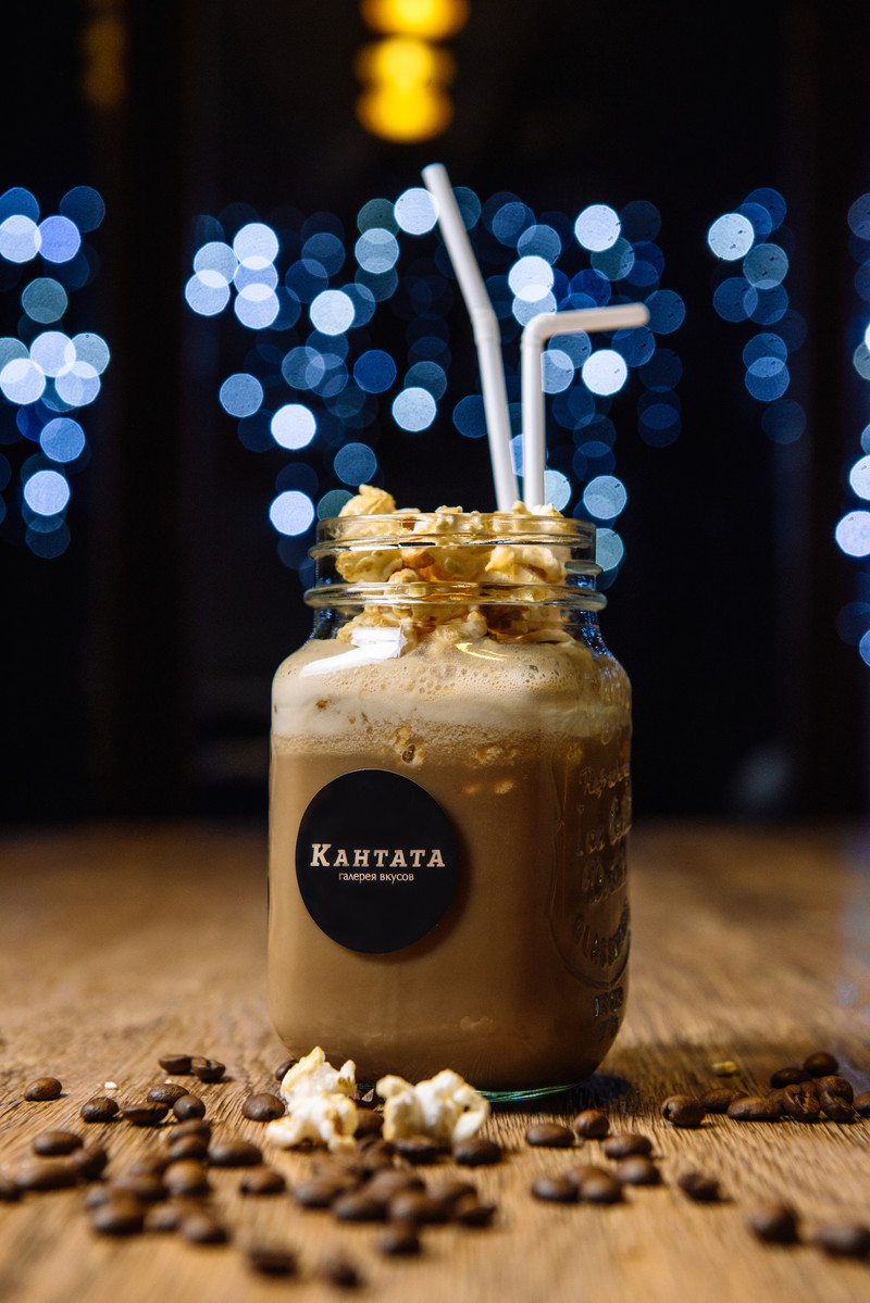 Рецепт коктейля Iced Popcorn Frappe