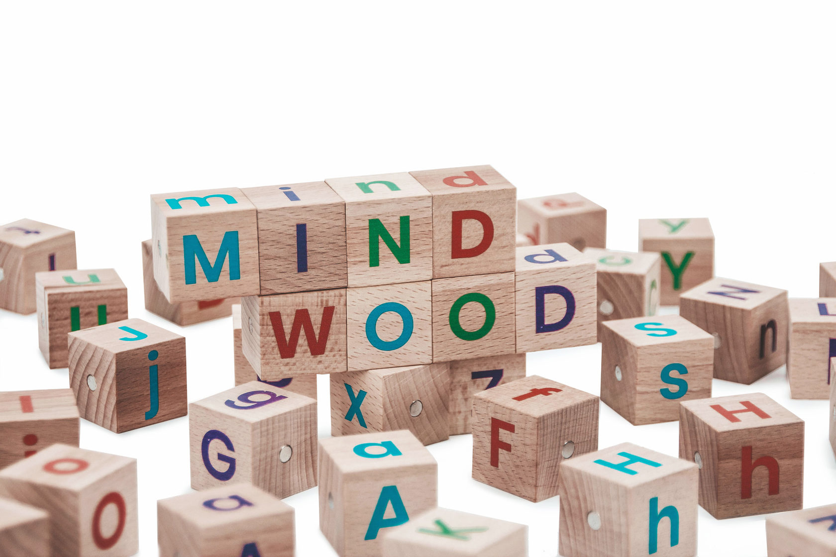 Конструктор слов. Rjycnhernjh bp ckjd. Слово игра из конструктора. Конструктор слов. Mind wood деревянный.