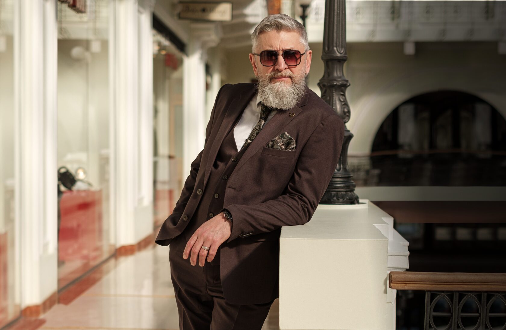 Прокат премиальных мужских костюмов в Москве - DC Rent