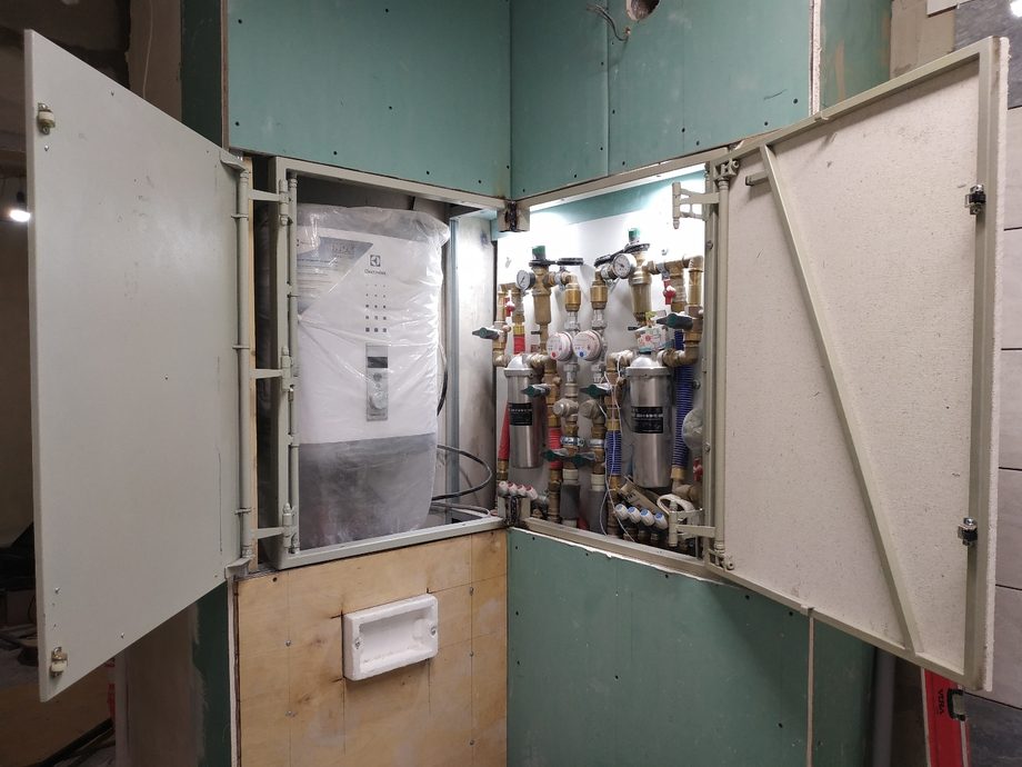 Алюминиевые люки под плитку купить недорого в Москве