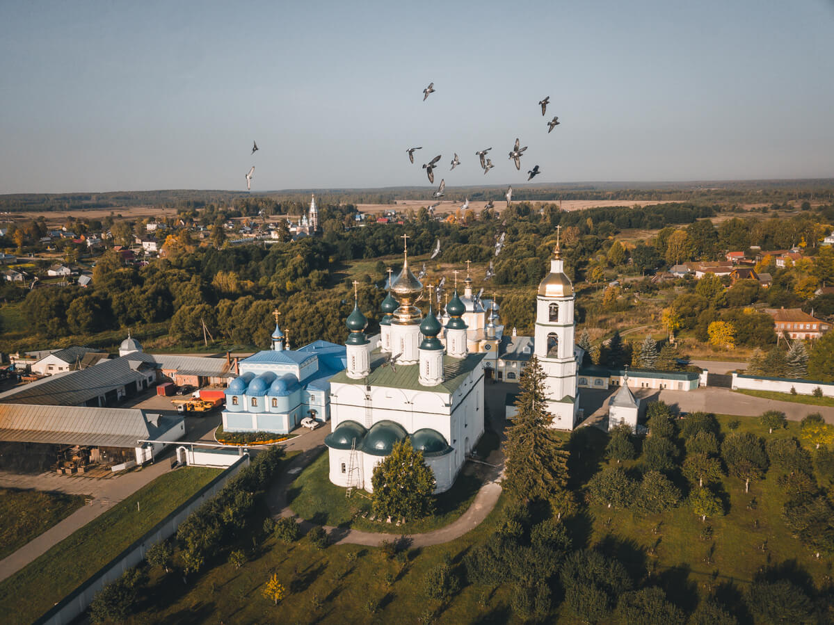 Николо-Шартомский монастырь: история, современность, особенности, адрес