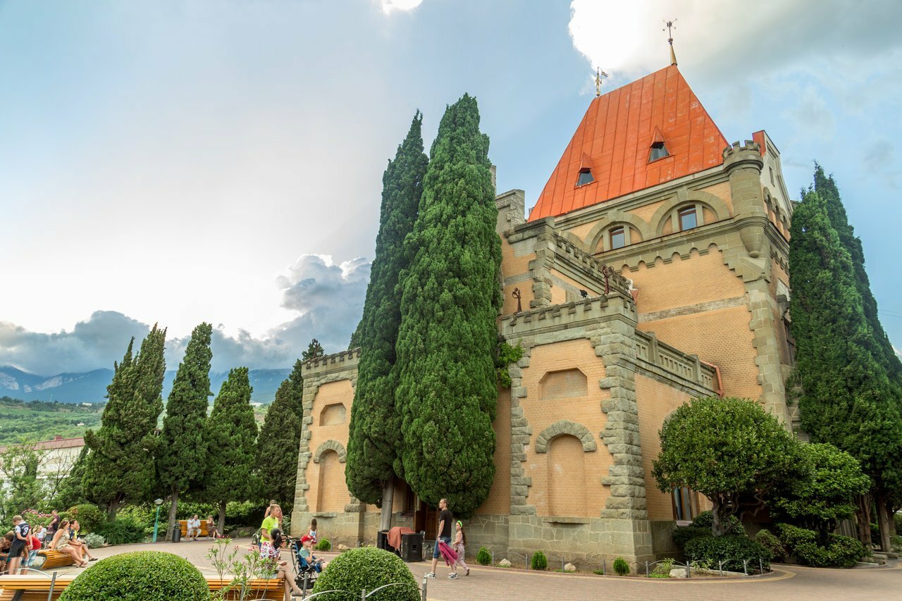 Дворец княгини Гагариной в Алуште, Крым – описание, фото отзывы, как  добраться, история, цены на посещение