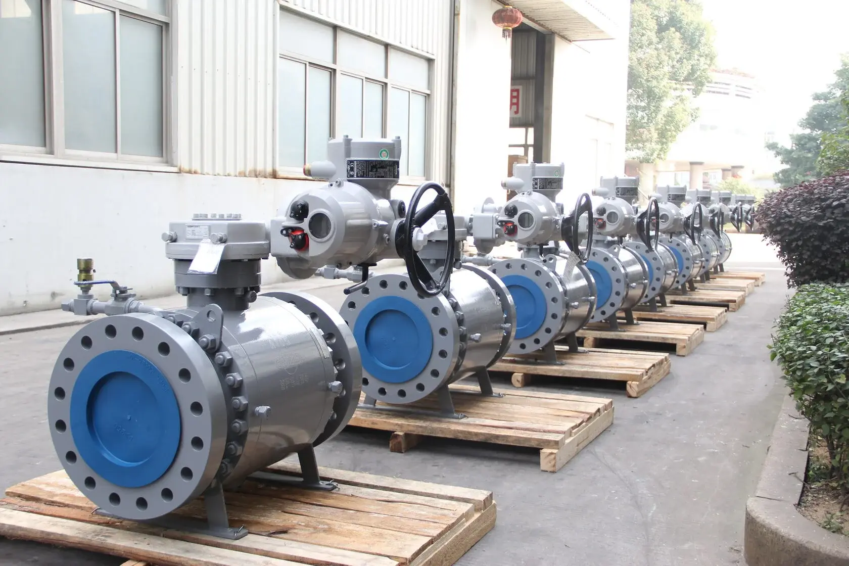 Запорная арматура для нефтехим промышленности