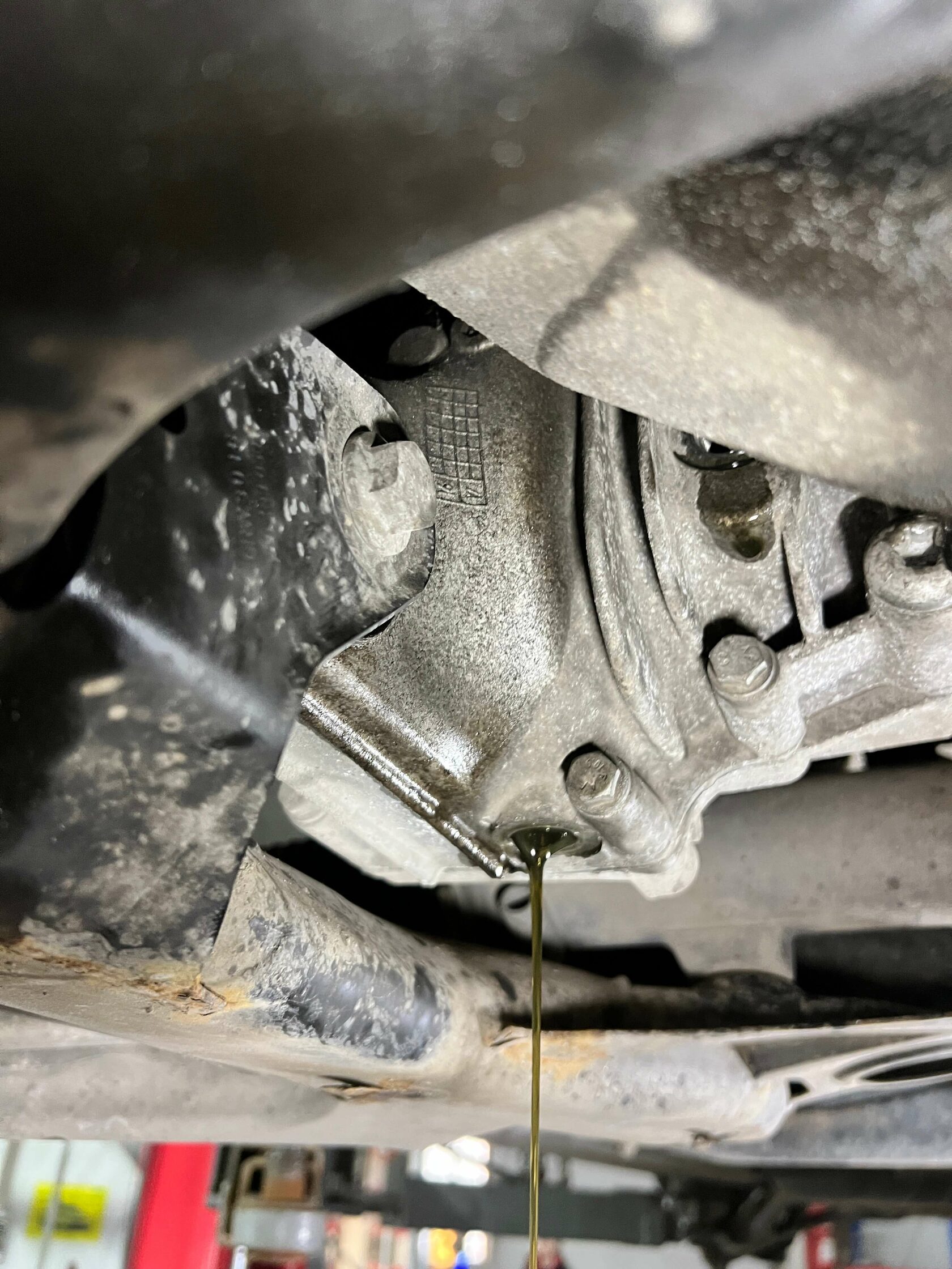 Замена масла в переднем редукторе VW Touareg