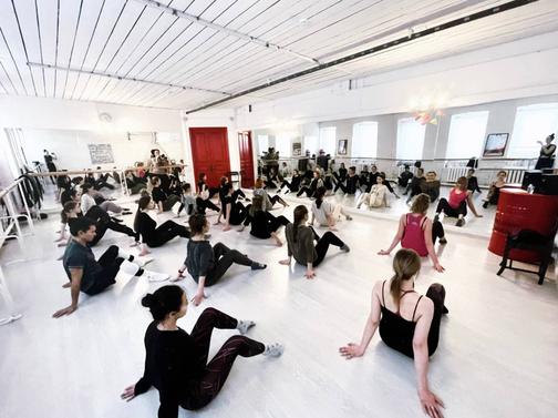 Контемп. Современный танец