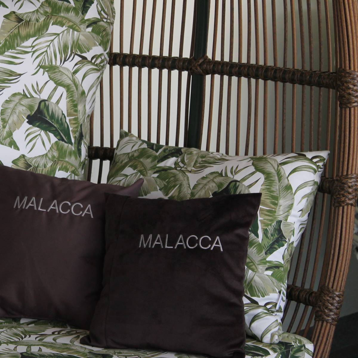 Мебель из искусственного ротанга с алюминиевым каркасом от Малакка