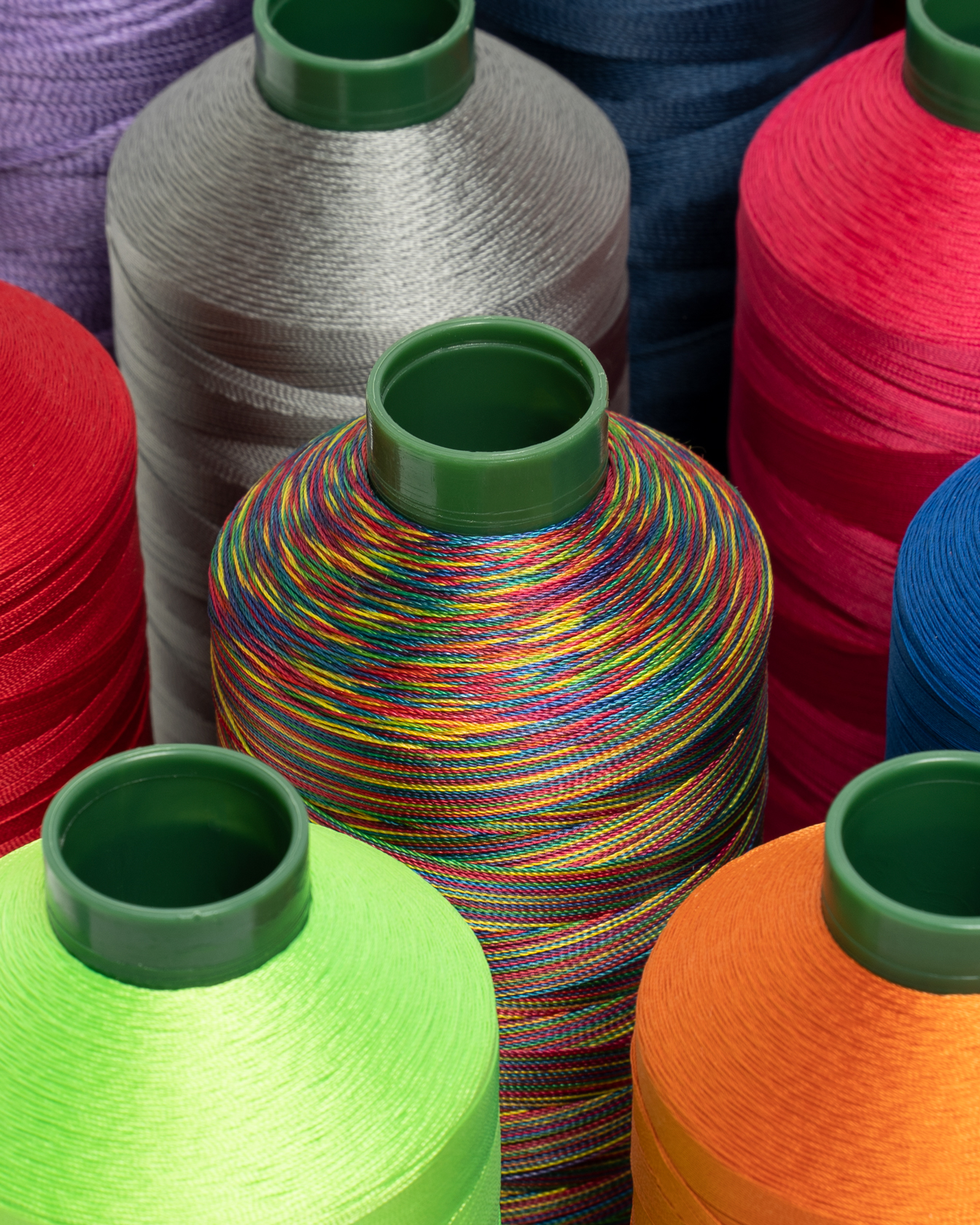 Нитки швейные ARIANNA VEGA