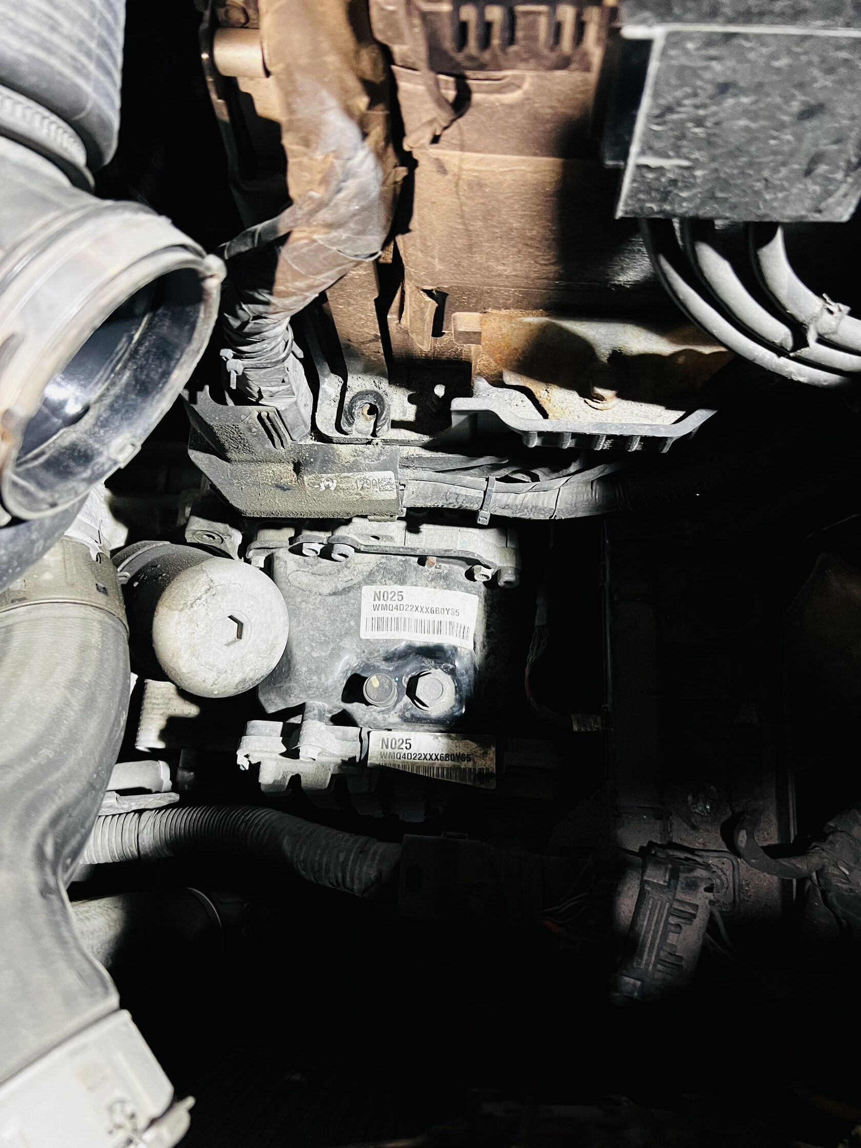 Демонтаж пробки Откручивание заливной пробки РКПП