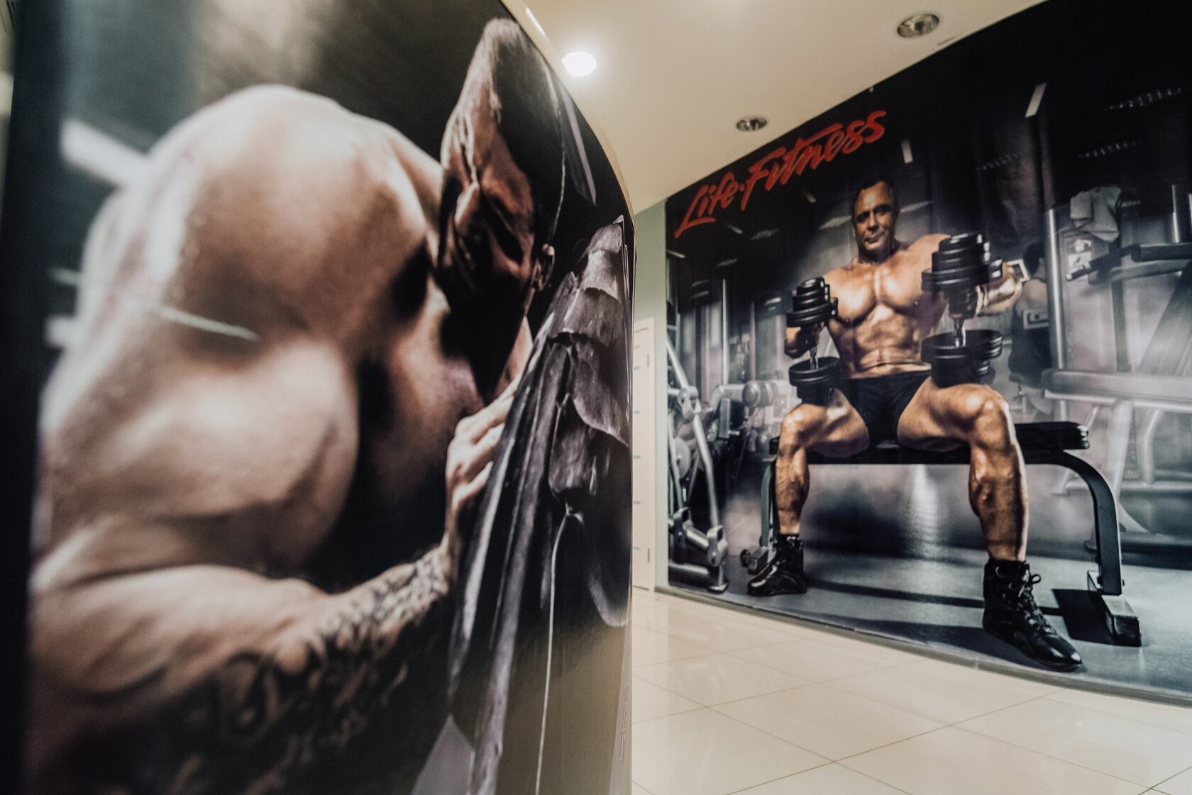 Рекорд фитнес. Record Fitness Великий Новгород. Рекорд фитнес Великий. Доска рекордов для тренажерного зала. Фитнес клуб рекорд эко Великий Новгород на мира.