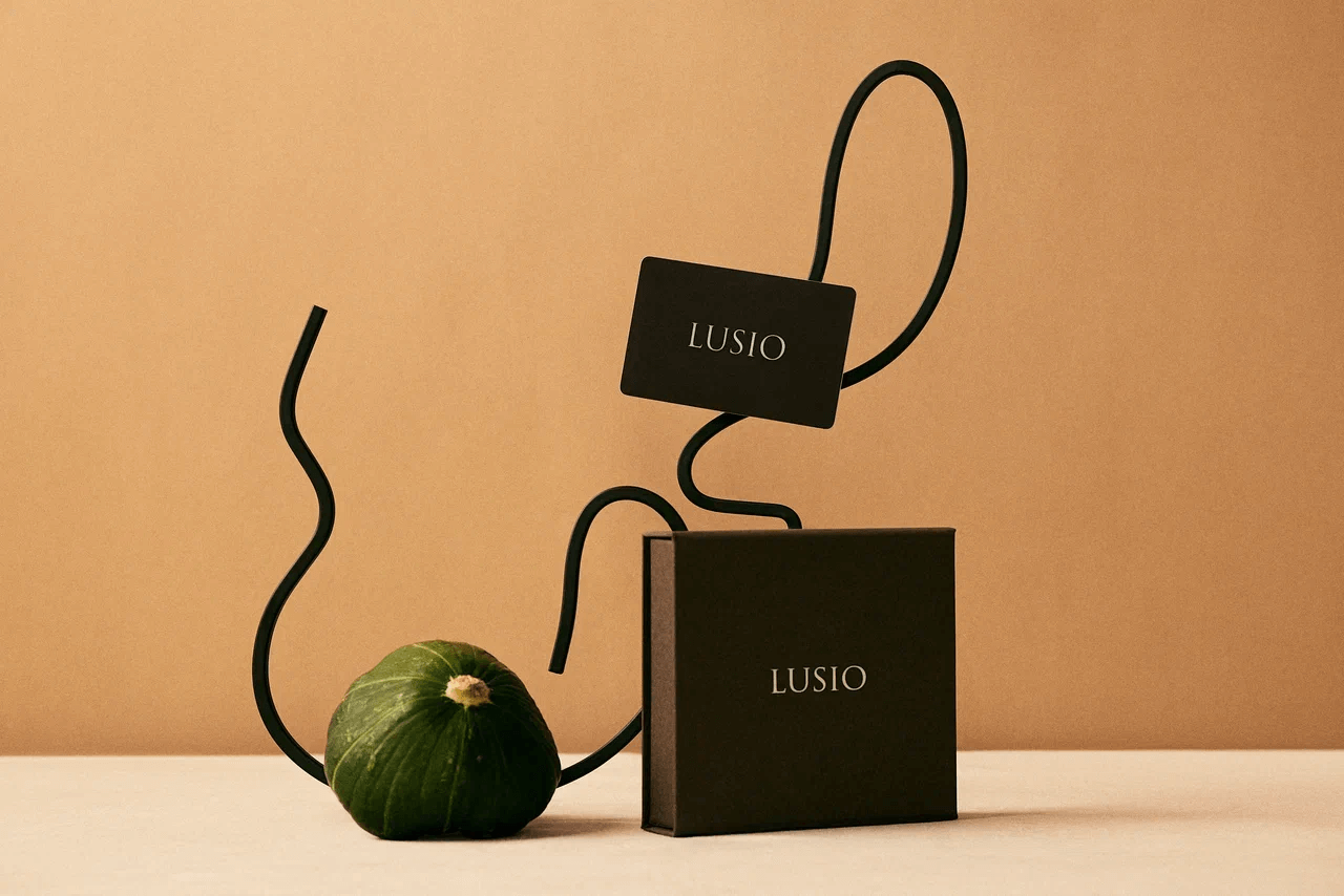 Lusio campaign__/still-life/lusio-campaign