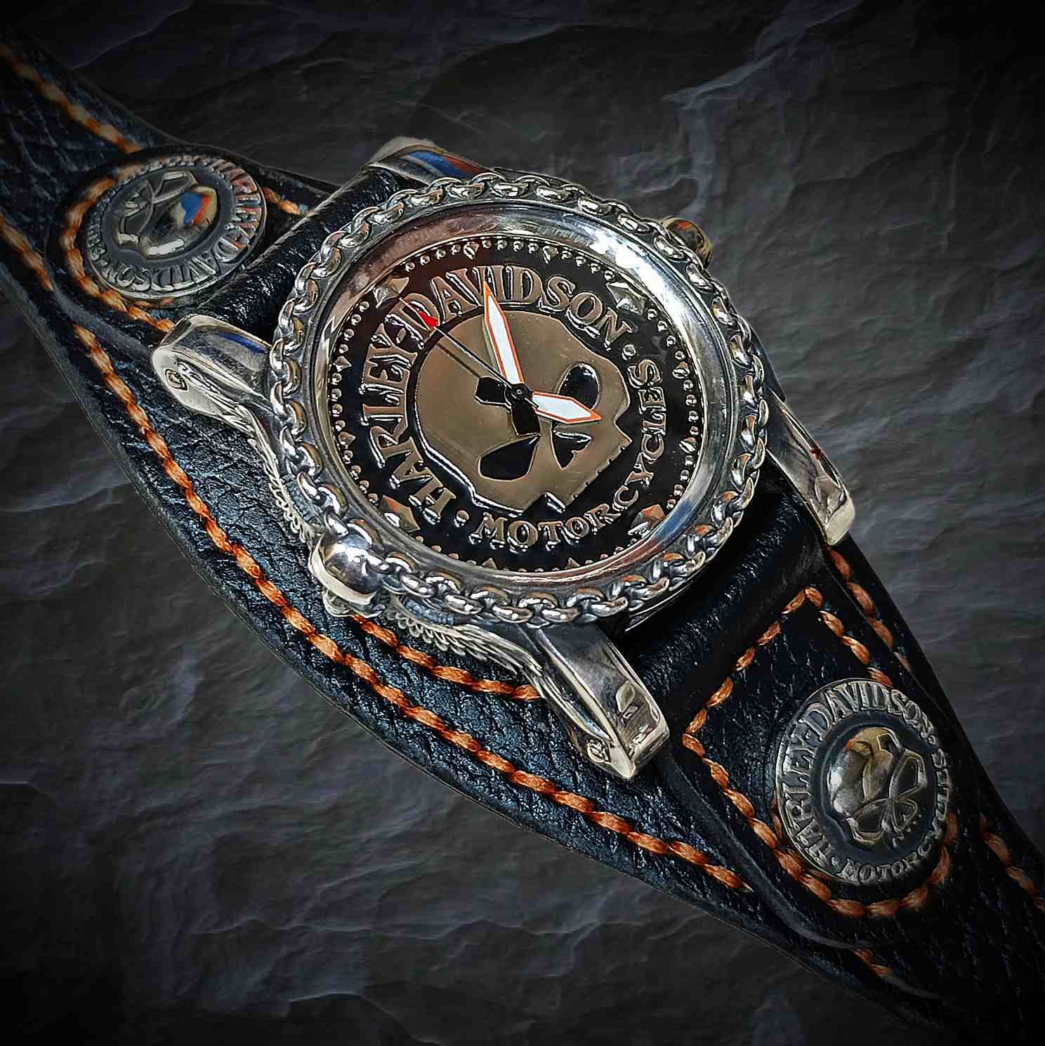 Часы Harley-Davidson, часы с черепом, мото часы