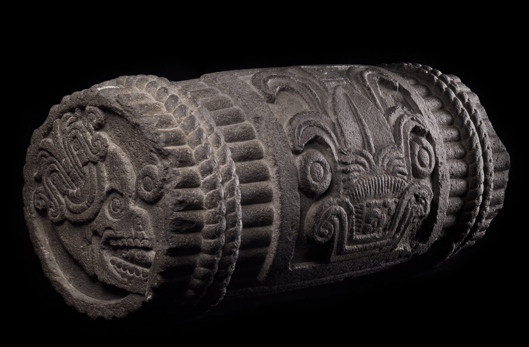 Символическая связка тростника. Ацтеки, 1507 г. н.э. Коллекция Museo Nacional de Antropología, México.
