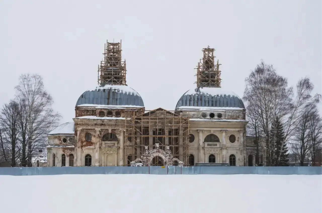Церковь-усыпальница — исторический вид
