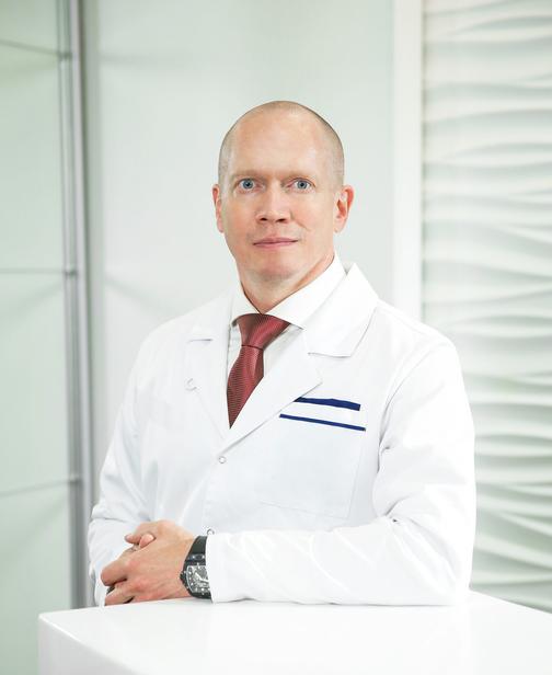 Записаться к проктологу Луткову Ивану Викторовичу