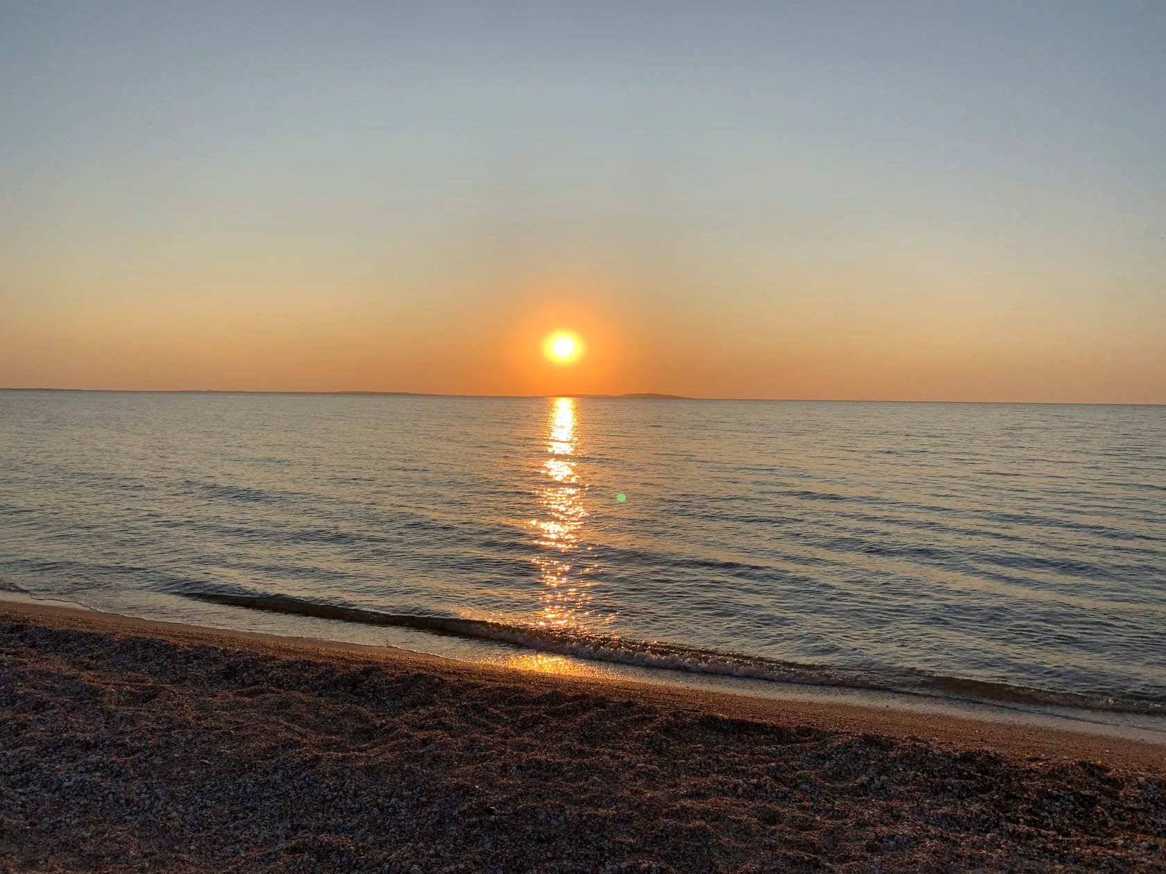 Нижнезаморское крым. Пляж Нижнезаморское Крым. Нижнезаморское море. Пансионат Заря Крым Нижнезаморское. Нижнезаморское Крым фото.