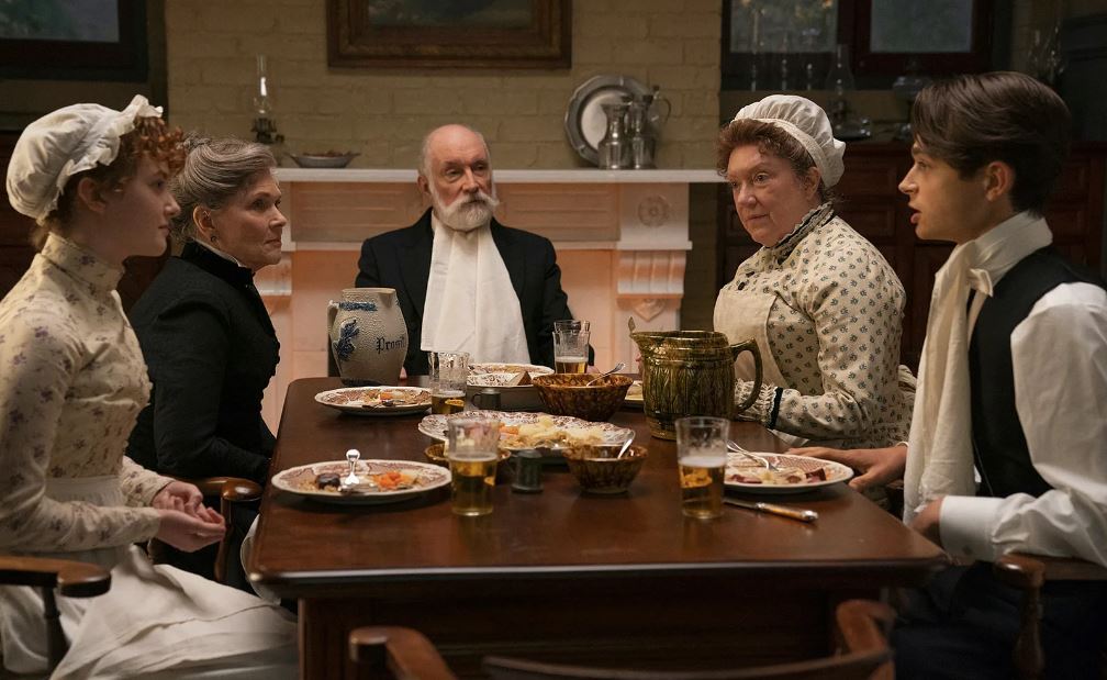 Кадр из этого красивого сериала