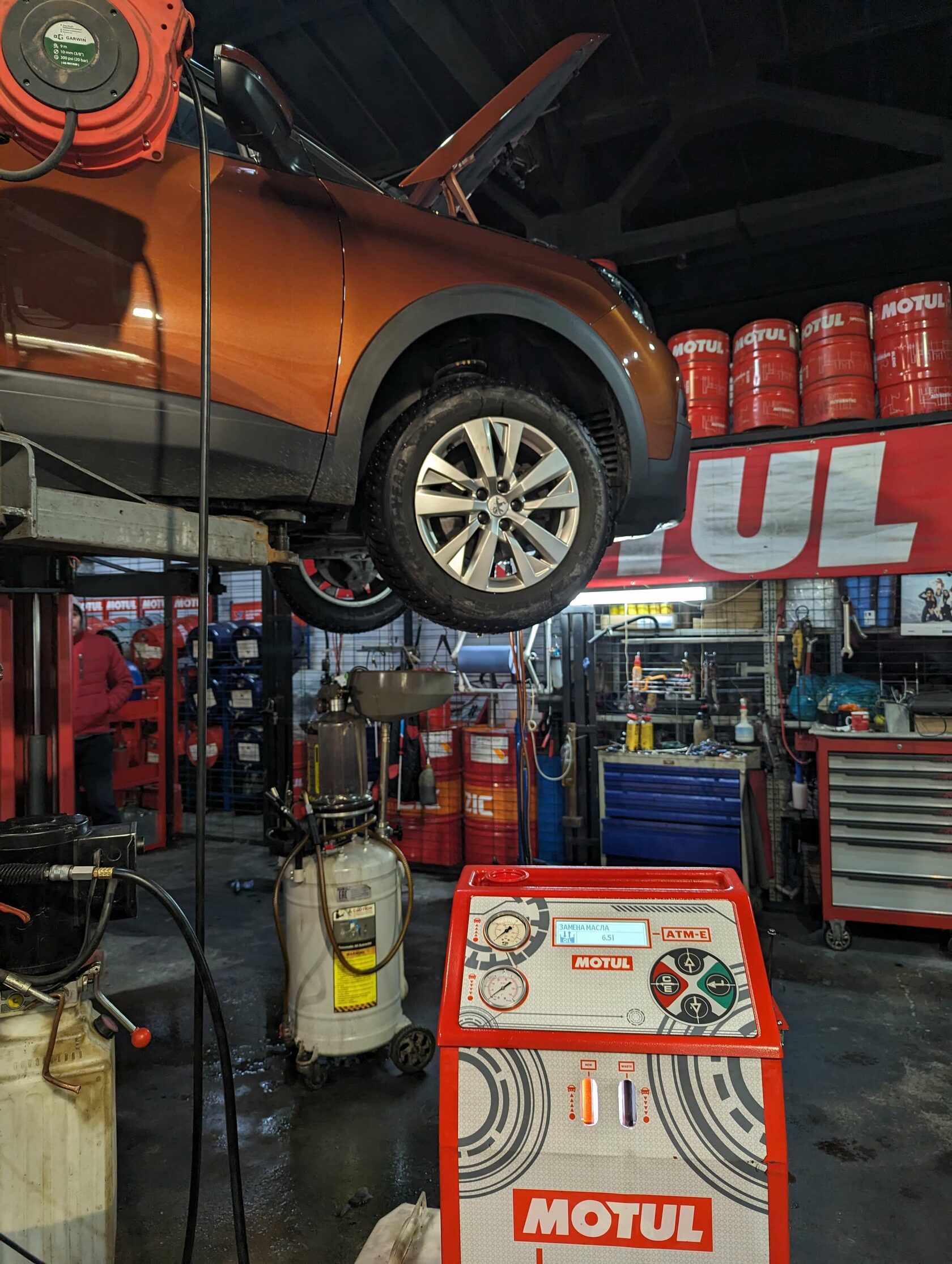 Заправка и начало процесса замены Заправка и начало процесса замены