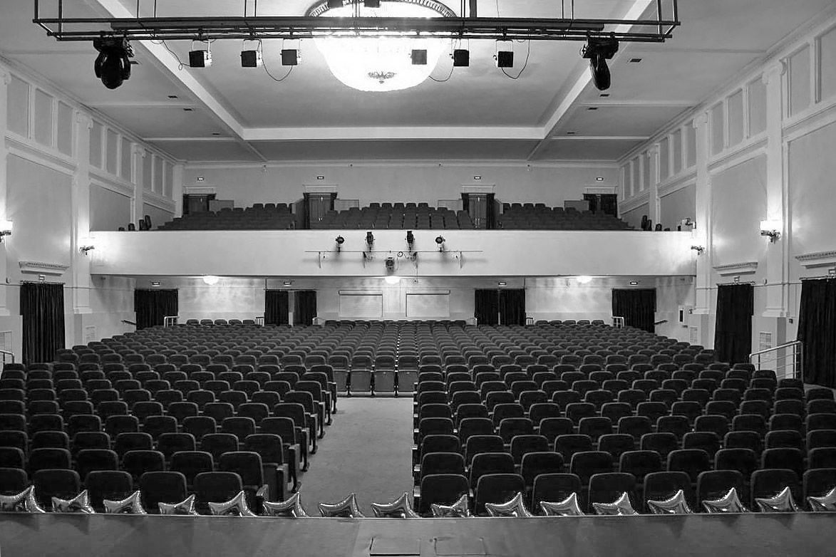Театр студии минска. Московский 152 театр. Театральная мастерская.