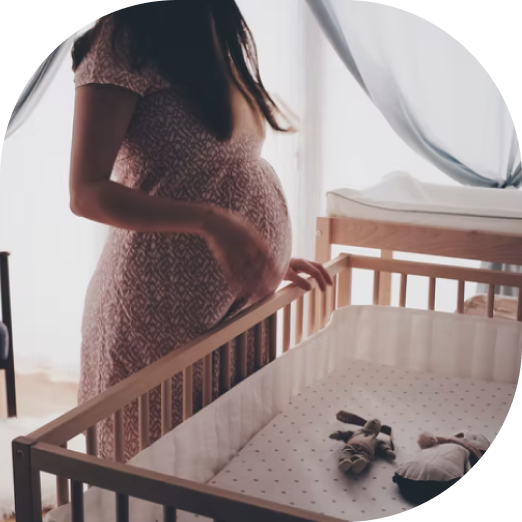 Беременная женщина готовится к родам