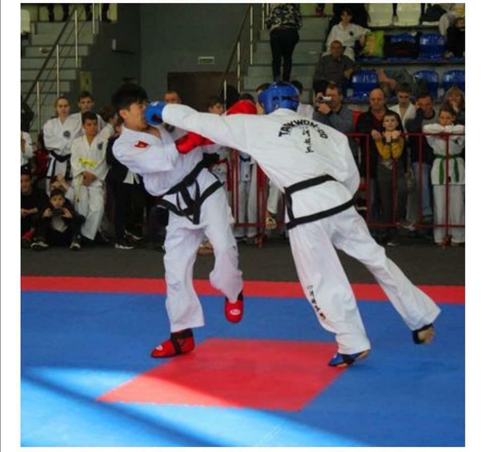 Taekwondo Kickboxing