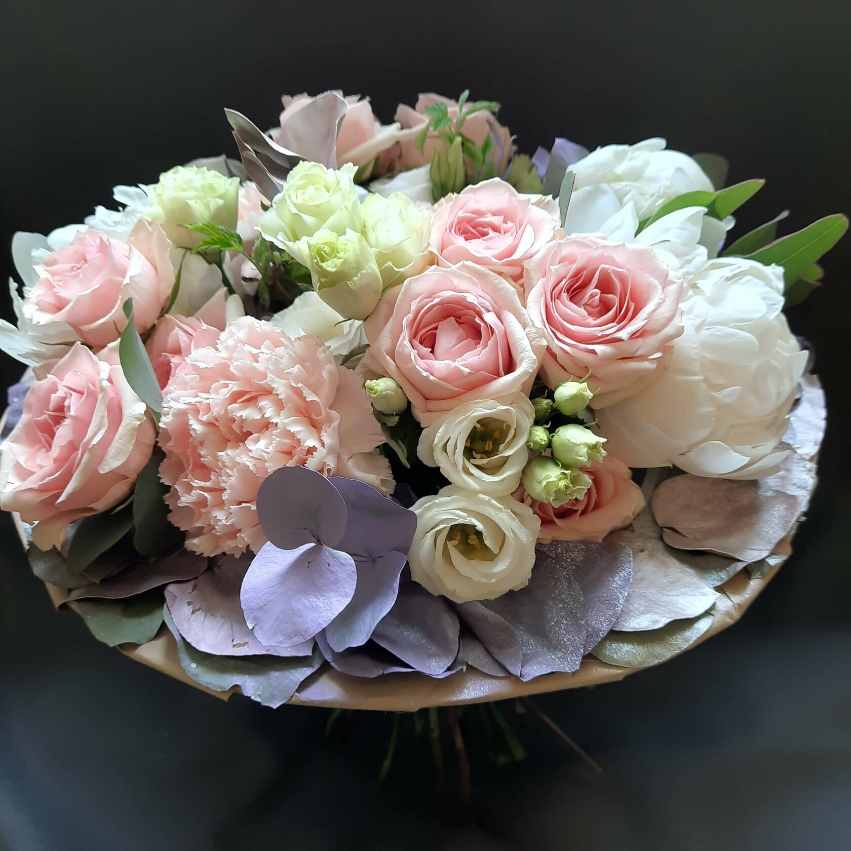 заказать доставку цветов