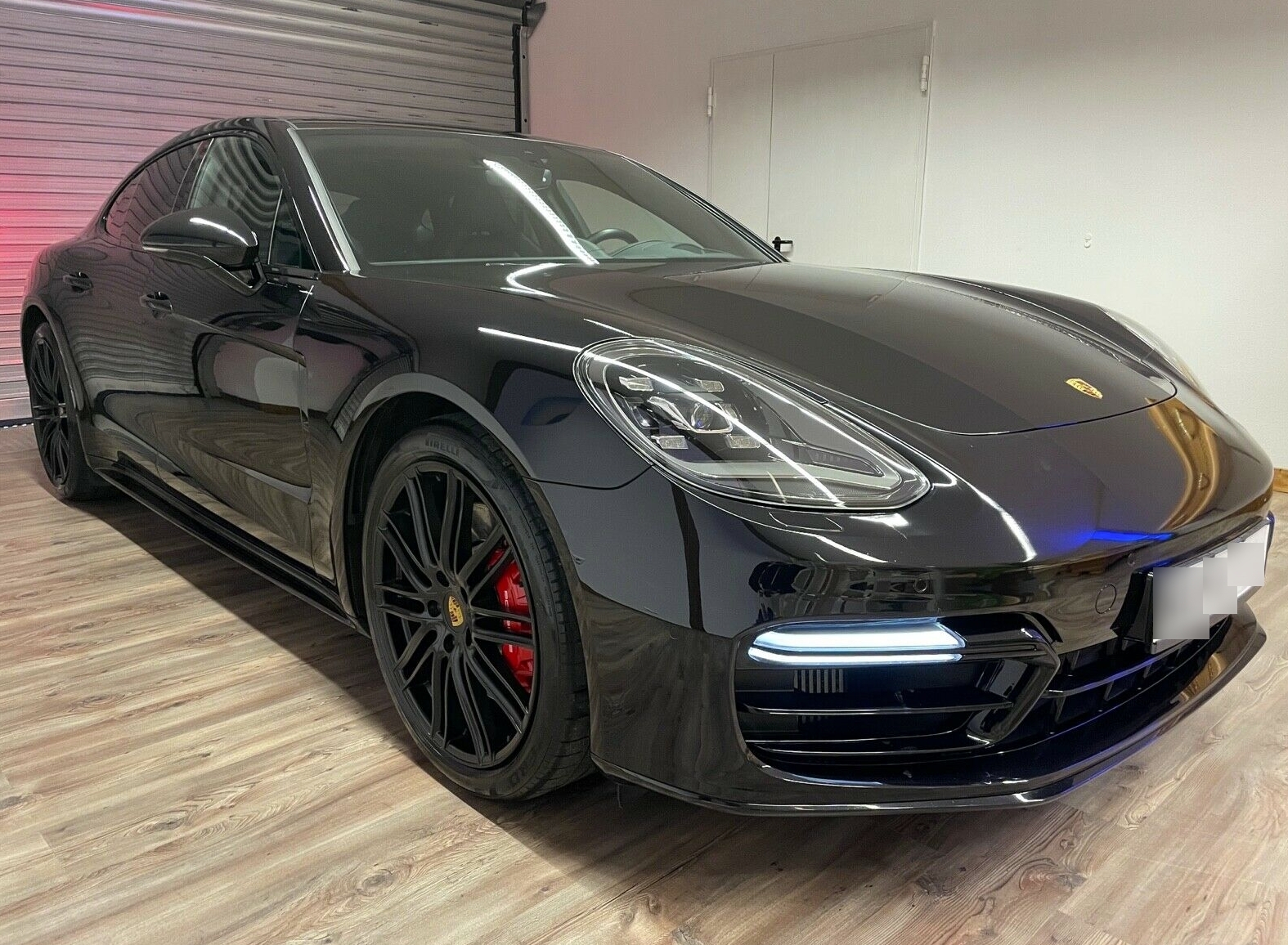 Porsche Panamera GTS