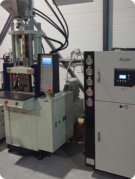 Пресс-форма с системой охлаждения