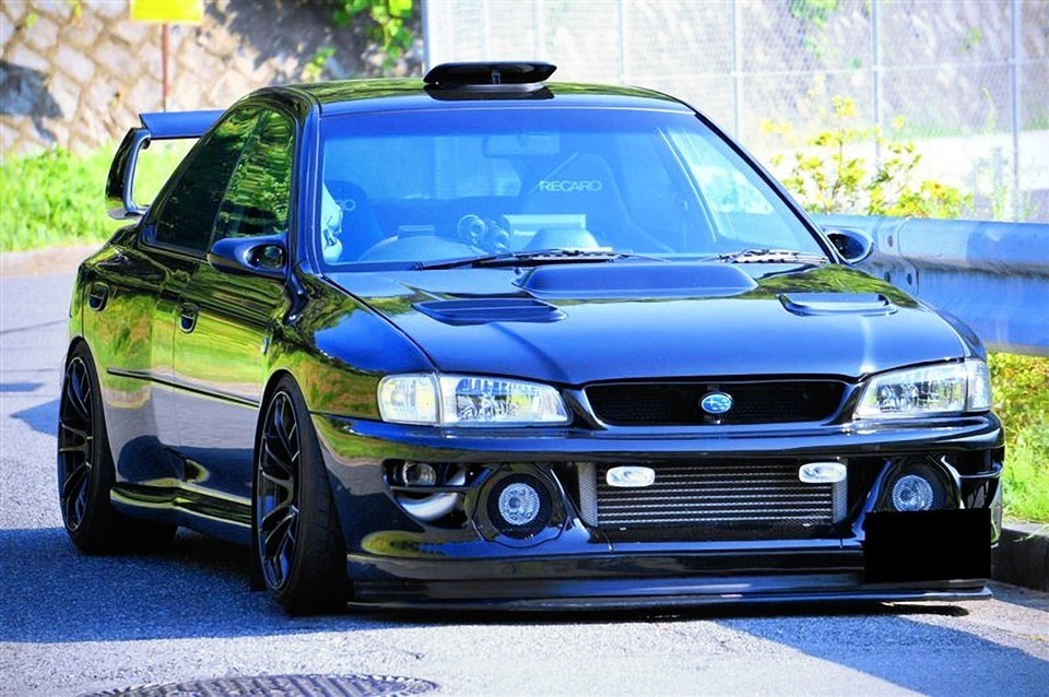 Subaru Impreza GC8 22B bodykit replica. Saloon model