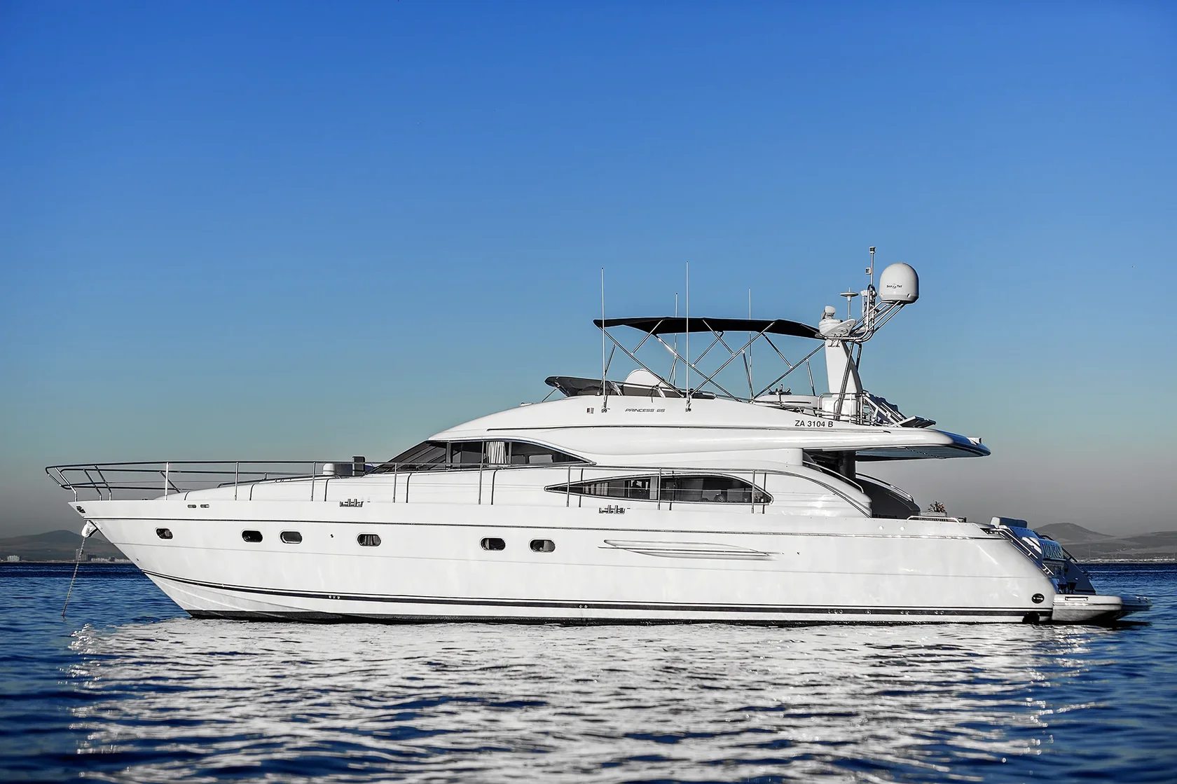 Яхта LUXURY 65FT