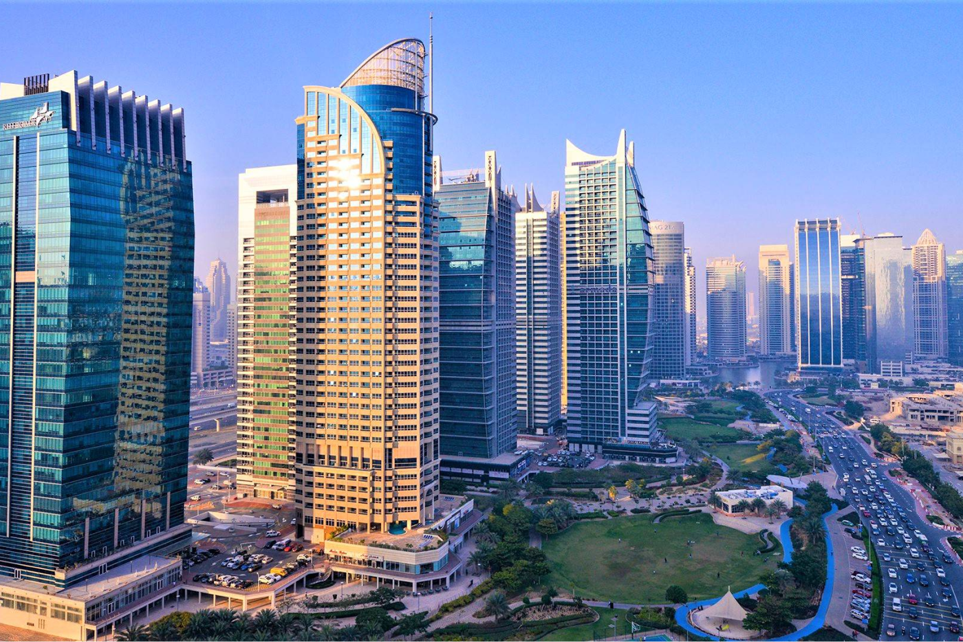 Jumeirah tower. Jumeirah Gate Tower. Dubai Uptown Tower. JLT Dubai area Plan. DGCX.