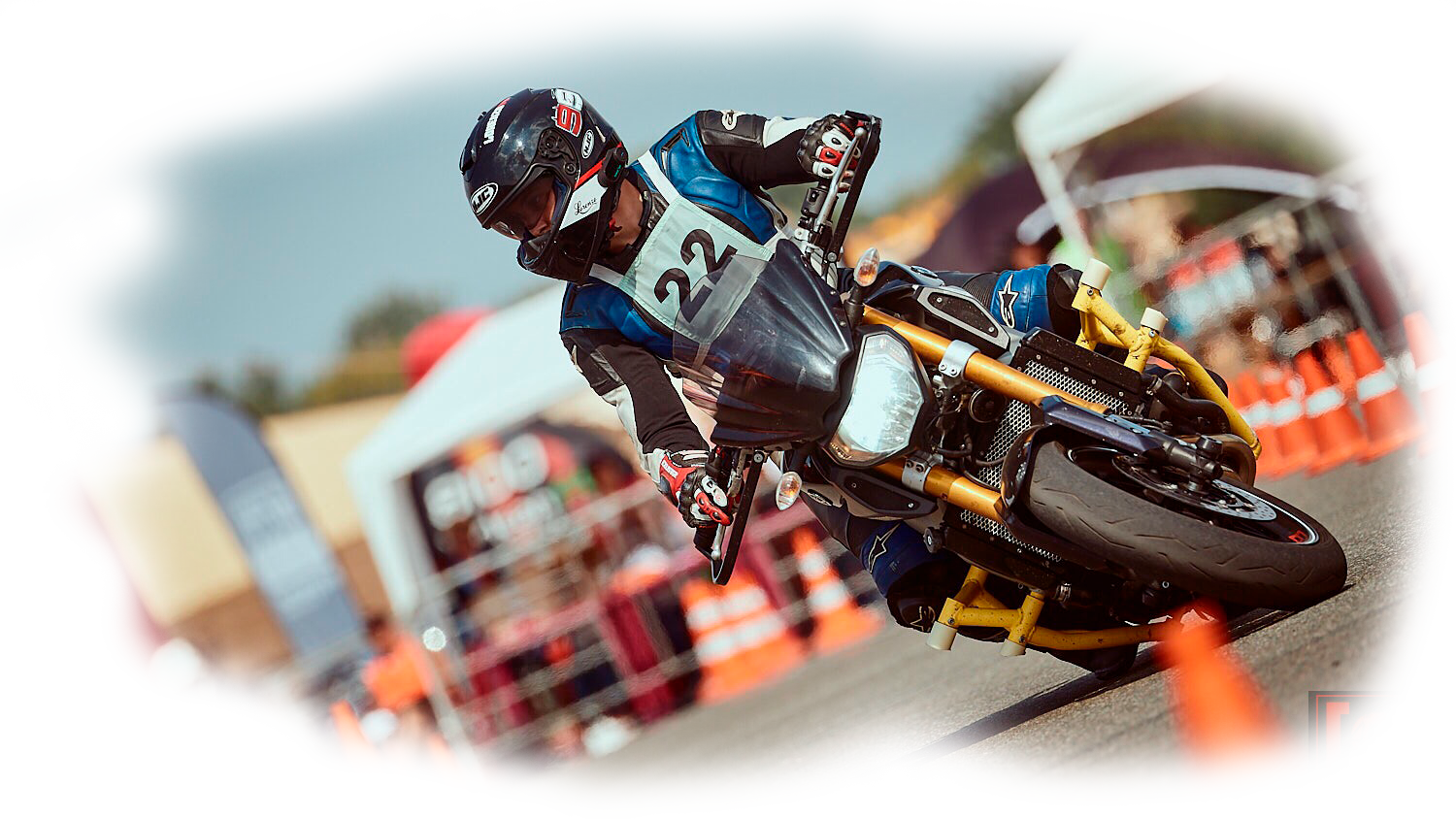 Иван Финаенов