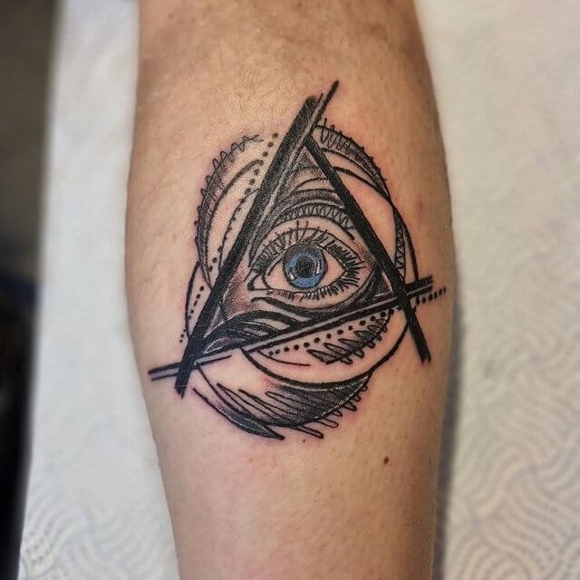 Татуировка всевидящее око