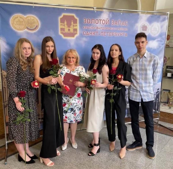 Медалисты | Немецкая Гимназия ЧОУ "Петершуле"