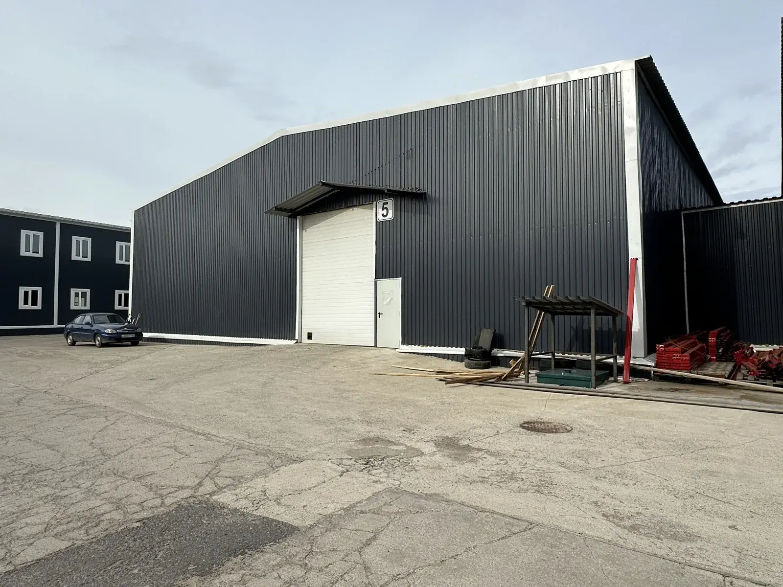 Склад №5 — вид снаружи
