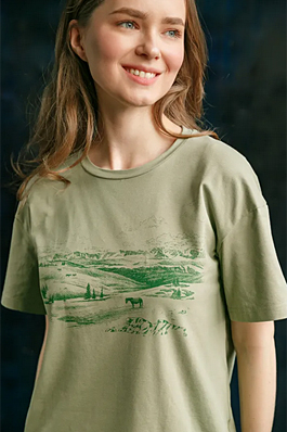 Бомер женский черный