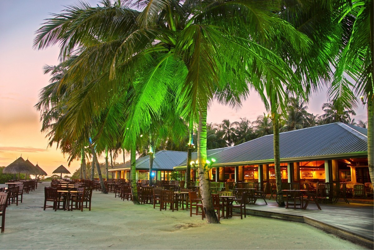 Island resort spa мальдивы. Отель Сан Исланд Резорт Мальдивы. Sun Island Resort Spa 5 Мальдивы. Sun Island Resort & Spa 5 ***** (Ари Атолл). Остров Sun Island на Мальдивах.