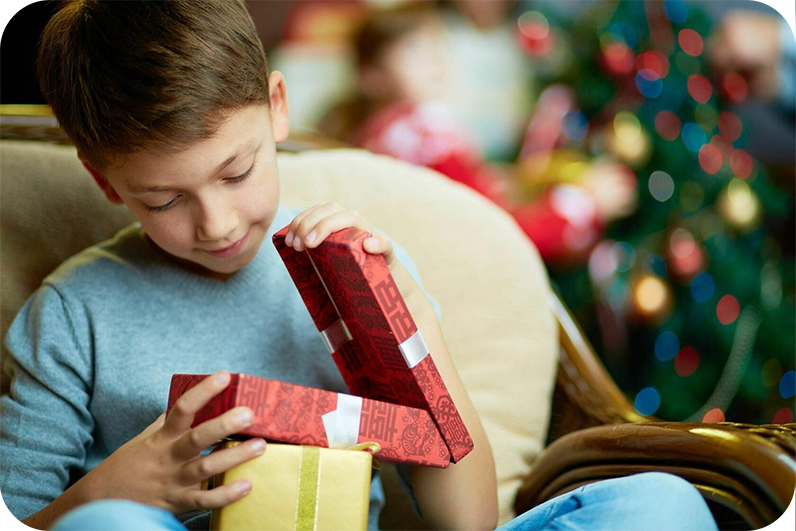 фото нанесения макияжа на лицо девушки 