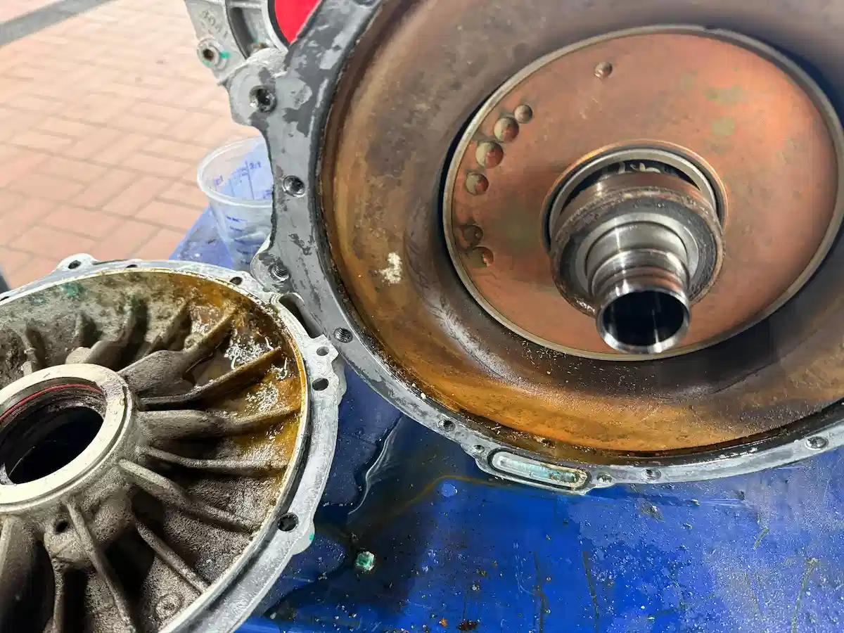 Tesla Drive Unit Instandsetzung – Reparatur und Aufbau