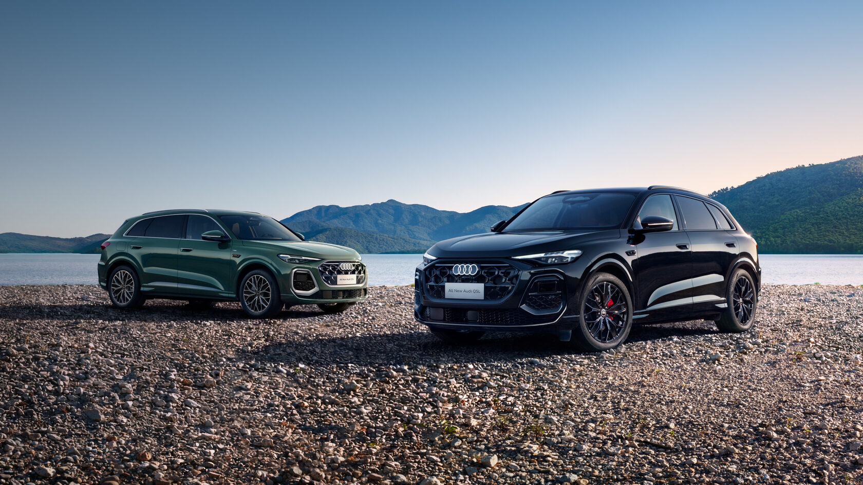 Новый Audi Q5L китайского производства в горном ландшафте