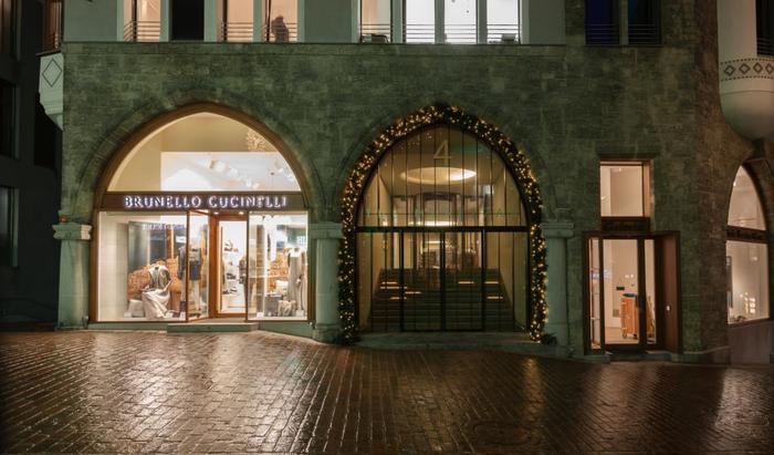 Miete: exklusive Etagenwohnung im Zentrum 7500 St. Moritz 7500 St. Moritz