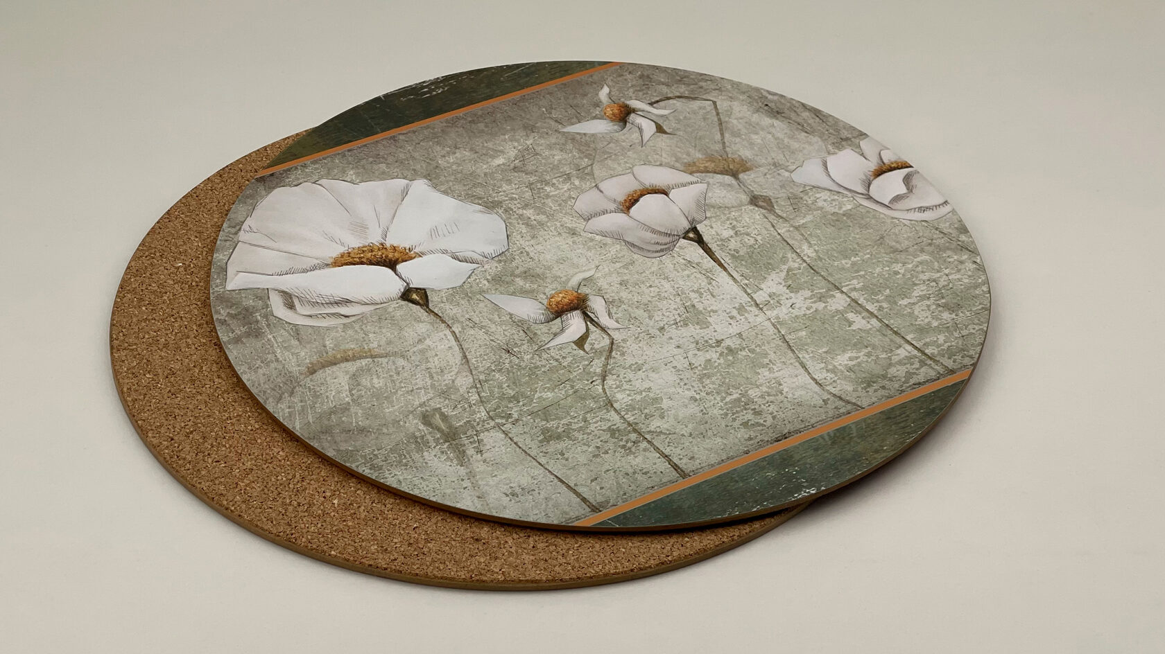 Салфетки сервировочные круглые из пробки "Белые маки"