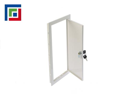 Люки-дверцы ревизионные с фланцем и замком АмурВент серии ЛТМЗ